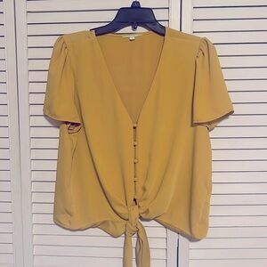 Gianni Bini mustard button down top